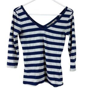 Banana Republic Mythic Blue Striped V-neck Tee Size XS Nautical Preppy